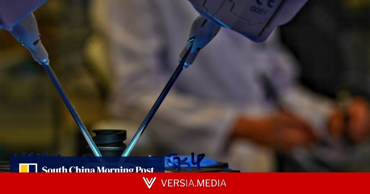 Hong Kong pioneers world-first robotic living-donor liver transplant