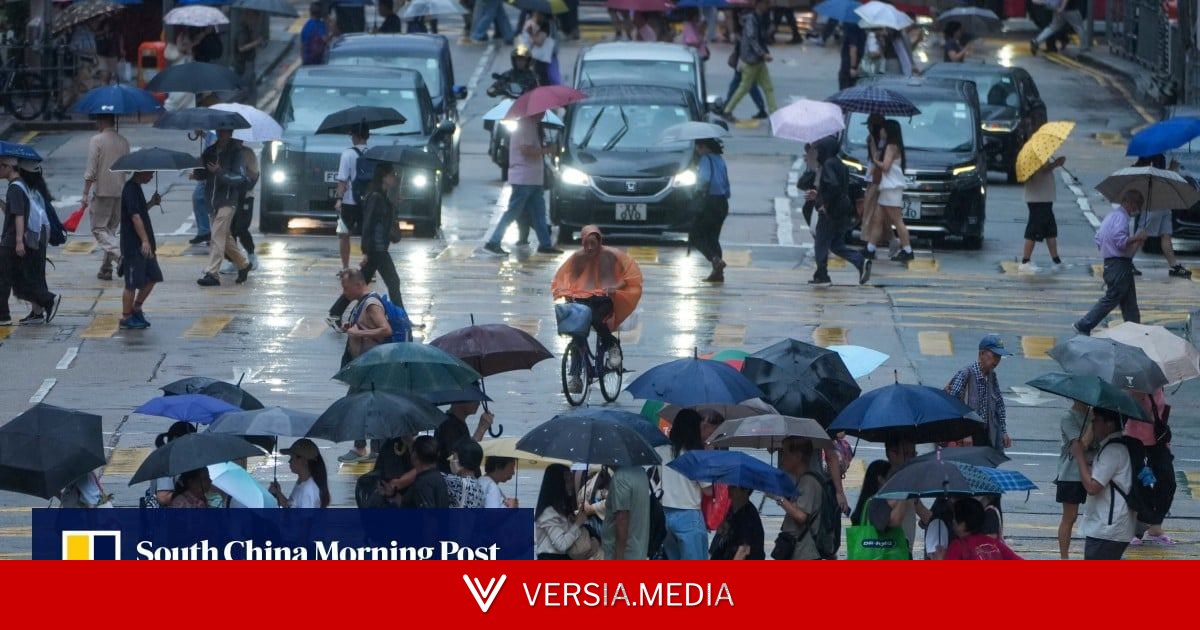 Amber rainstorm warning cancelled, 11 flooding cases recorded in Hong Kong